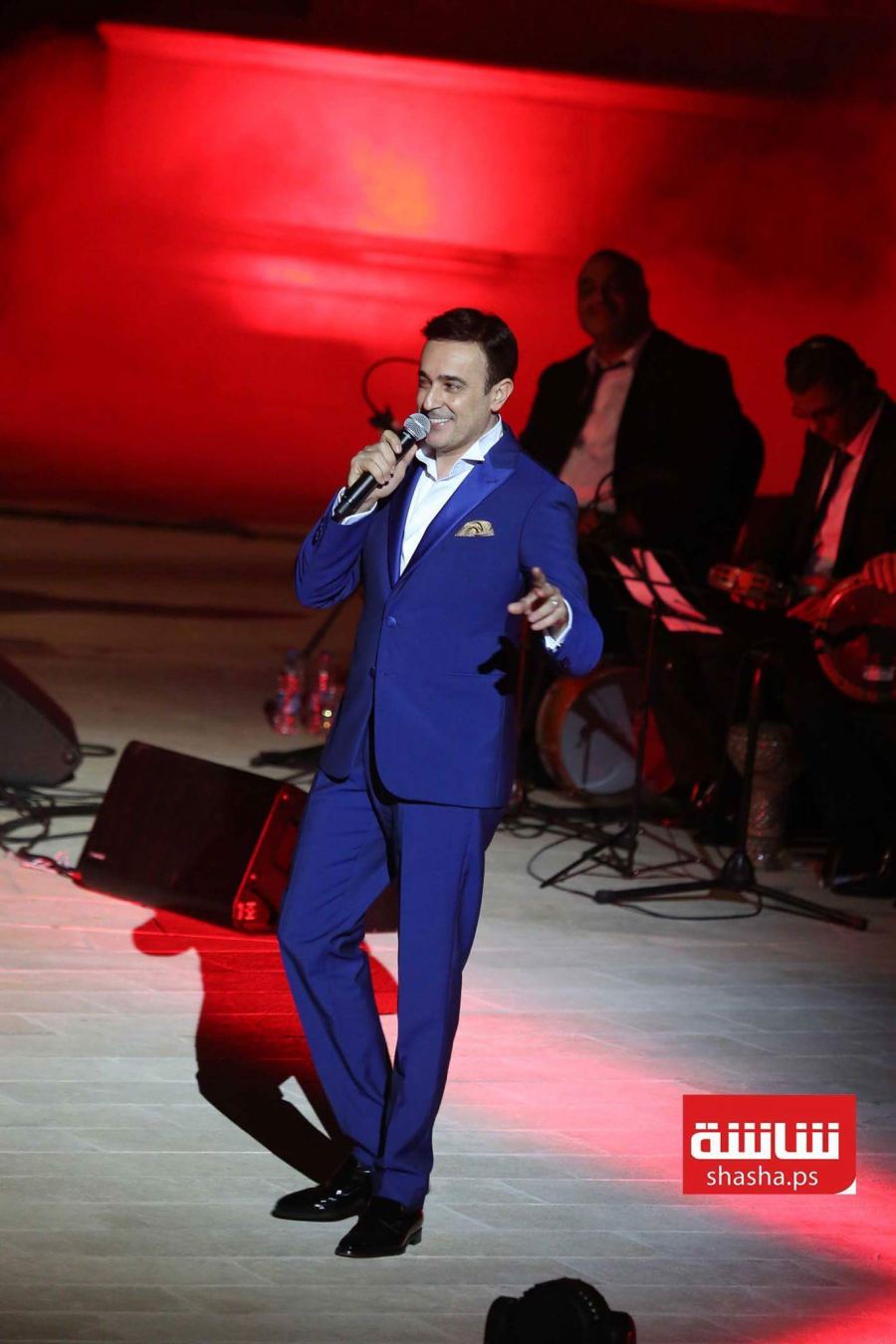 صور من حفل الفنان التونسي صابر الرباعي في فلسطين 